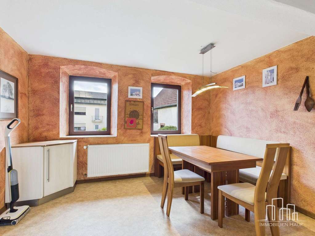 Immobilie in Olsbrücken - Einfamilienhaus mit zusätzlichem Baugrundstück in Olsbrücken - Bild 3