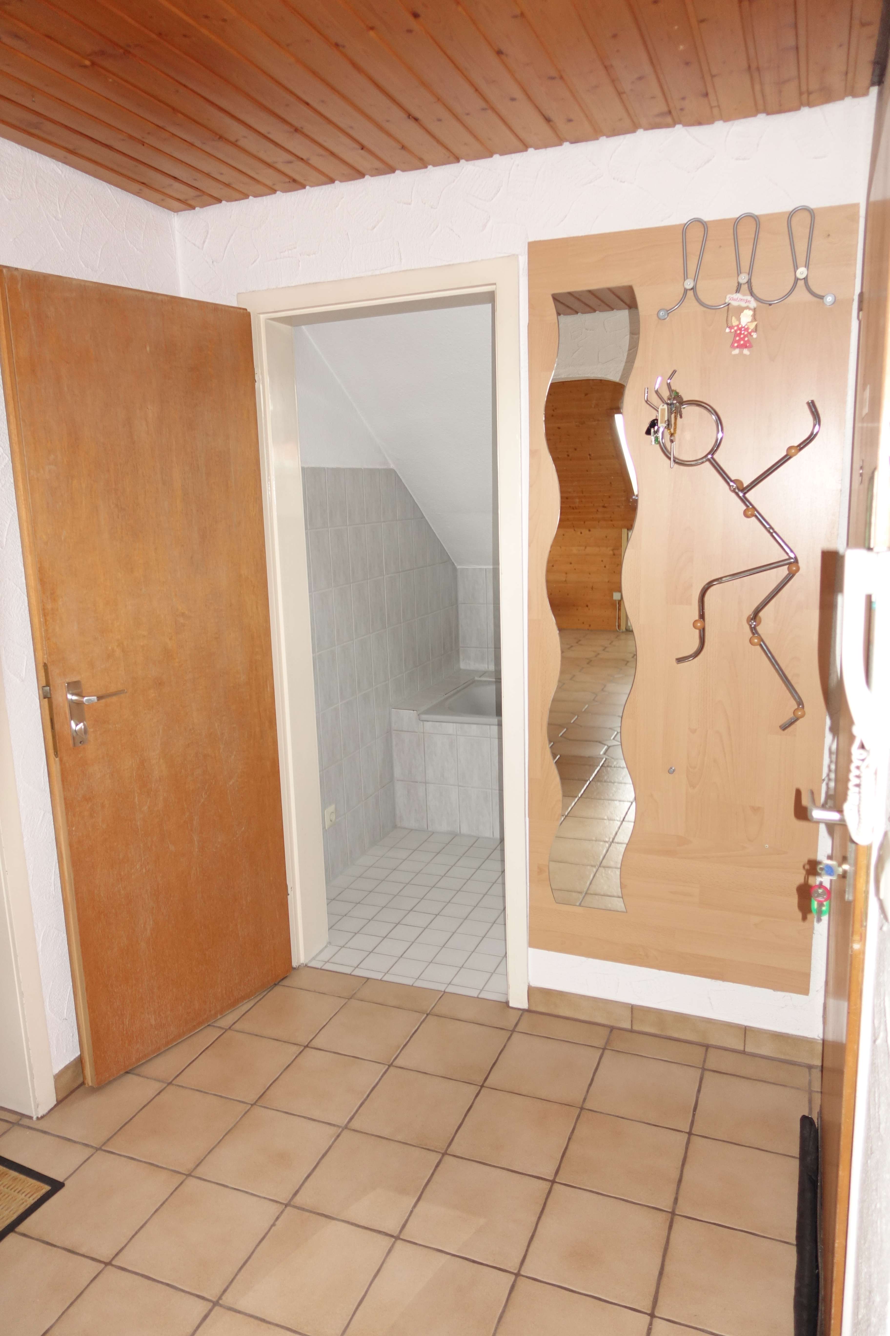 Immobilie in Aichtal - Ruhig gelegene 2-Zimmer-Wohnung im Dachgeschoss in Aichtal-Grötzingen - Bild 5