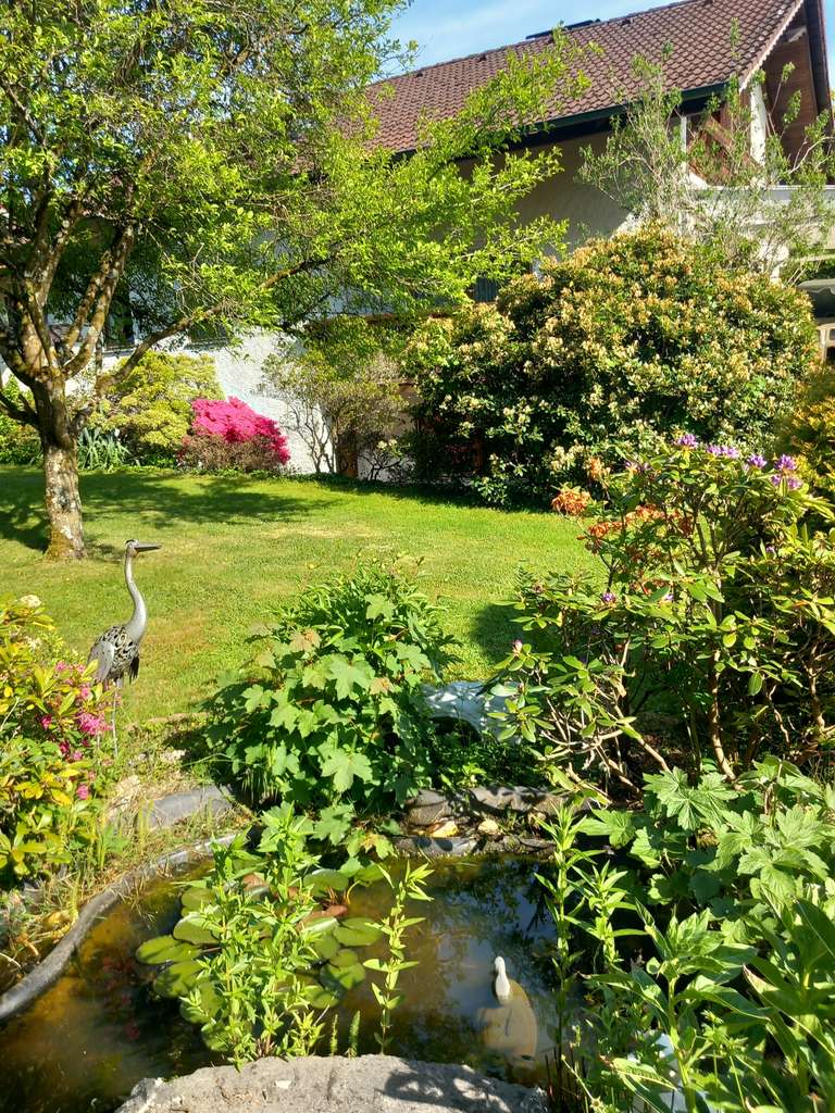 Immobilie in Wartenberg - Großzügiges 10-Zimmer Haus in Wartenberg mit Doppelgarage und Carport - Bild 0