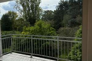 Exklusive 2-Zimmer-Wohnung, vollständig renoviert, mit Balkon in Düsseldorf – Kittelbachstr. 7, 40489 Kaiserswerth, Düsseldorf – Vorschaubild 2
