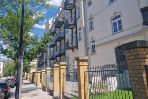 Tolle 2-Zimmer-Wohnung: Barrierefrei ... Balkon ... 2 Bäder ... Lift ... Ideal für WG – Die vollständige Adresse der Immobilie erhältst du vom Anbieter., 1277 Striesen-Ost, Dresden – Vorschaubild 8
