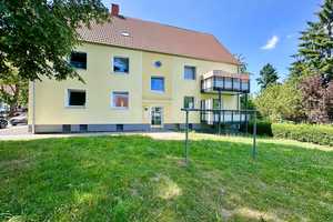 Garten inklusive! Hübsche 3,5-Zimmer-Wohnung mit großer Küche, Duschbad und neuem Balkon. – Mamertusstr. 38, 44369 Dortmund – Vorschaubild 1