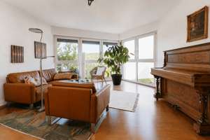 3-Zimmer-Wohnung mit Terrasse, Garten & Tiefgaragenstellplatz in Botnang