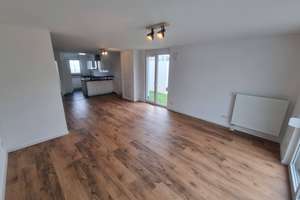 Available immediately, Modern terraced house (low-energy home), large garden, 2 miles to "The Clay" – Zur Schleifmühle 113, 65205 Erbenheim, Wiesbaden – Vorschaubild 9