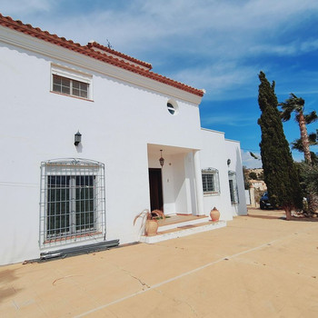Chalet zum Verkauf in Los Gallardos, 3 Schlafzimmer.