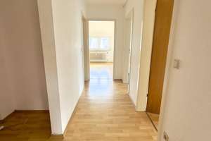 Helle 4-Zimmer-Wohnung mit Balkon & Garage in Korb - ideal für Paare – Die vollständige Adresse der Immobilie erhältst du vom Anbieter., 71404 Korb – Vorschaubild 11