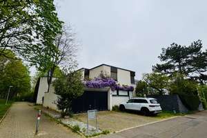 Loftartige offene 3,5-Zimmer EG Wohnung, 15 min Stuttgart City, Bosch und Porsche