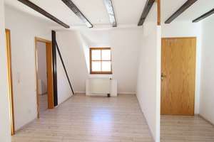 CHARMANTE WOHNUNG: mit 5-Zimmer, Rosenfeld – Die vollständige Adresse der Immobilie erhältst du vom Anbieter., 72348 Rosenfeld – Vorschaubild 3