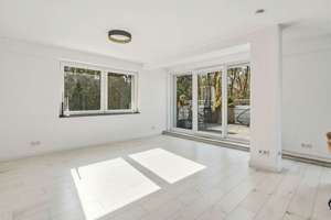 5-Zimmer-Penthouse-Maisonette direkt am Tegeler Forst mit zwei Dachterrassen, Küche & Stellplätze – Die vollständige Adresse der Immobilie erhältst du vom Anbieter., 13465 Frohnau, Berlin – Vorschaubild 4