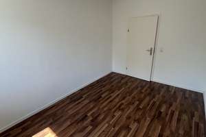 Neuwertige 3-Zi-Whg mit Küche und Balkon / Nice 3-Room-Flat with Kitchen and Balcony – 67061 Süd, Ludwigshafen am Rhein – Vorschaubild 27