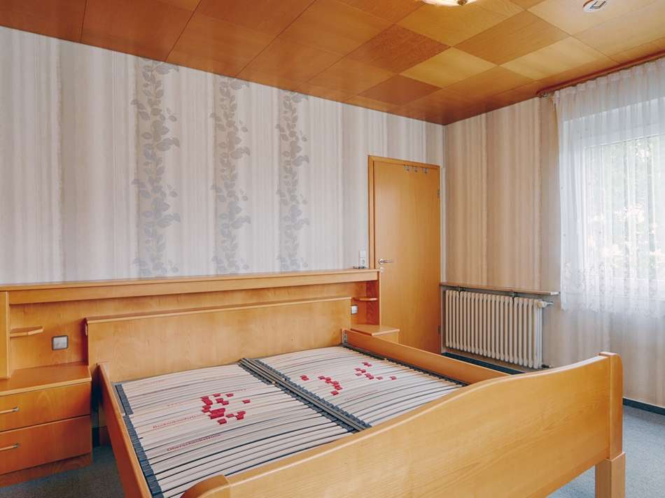 Schlafzimmer (EG)