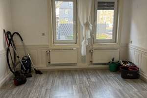 Doppelhaushälfte mit großer Garage/Lager in Siegen-Geisweid – Die vollständige Adresse der Immobilie erhältst du vom Anbieter., 57078 Geisweid, Siegen – Vorschaubild 6