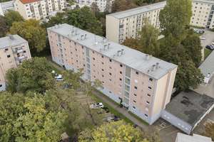 Frisch renovierte 1,5-Zimmer-Wohnung mit moderner Einbauküche in zentraler Lage – Feselenstraße 8, 85053 Südost, Ingolstadt – Vorschaubild 3
