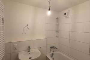 3-Zimmer-Wohnung mit Balkon und Parkett in München-Oskar-Maria-Graf-Ring – Oskar-Maria-Graf-Ring 6, 81737 Neuperlach, München – Vorschaubild 6
