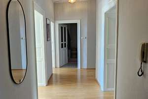 ruhige, helle Jugendstil 112 qm 3,5-Zimmer-Wohnung großer Balkon  – Bismarckstrasse 9, 90491 Veilhof, Nürnberg – Vorschaubild 2