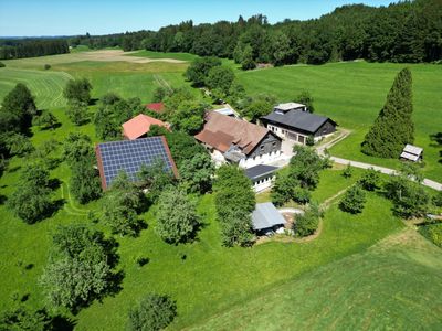 Landwirtschaftliches Anwesen mit zwei Wohnhäusern, Flächen und vielseitigem Nutzungspotenzial