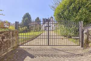 Historisches Architektenjuwel – Exklusive Villa mit Parkgrundstück! – Die vollständige Adresse der Immobilie erhältst du vom Anbieter., 64625 Bensheim – Vorschaubild 2