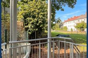 Attraktive 2-Zimmer-Wohnung mit ca. 60,50 m² Neuer Einbauküche und Balkon zum Garten – Die vollständige Adresse der Immobilie erhältst du vom Anbieter., 39112 Sudenburg, Magdeburg – Vorschaubild 3