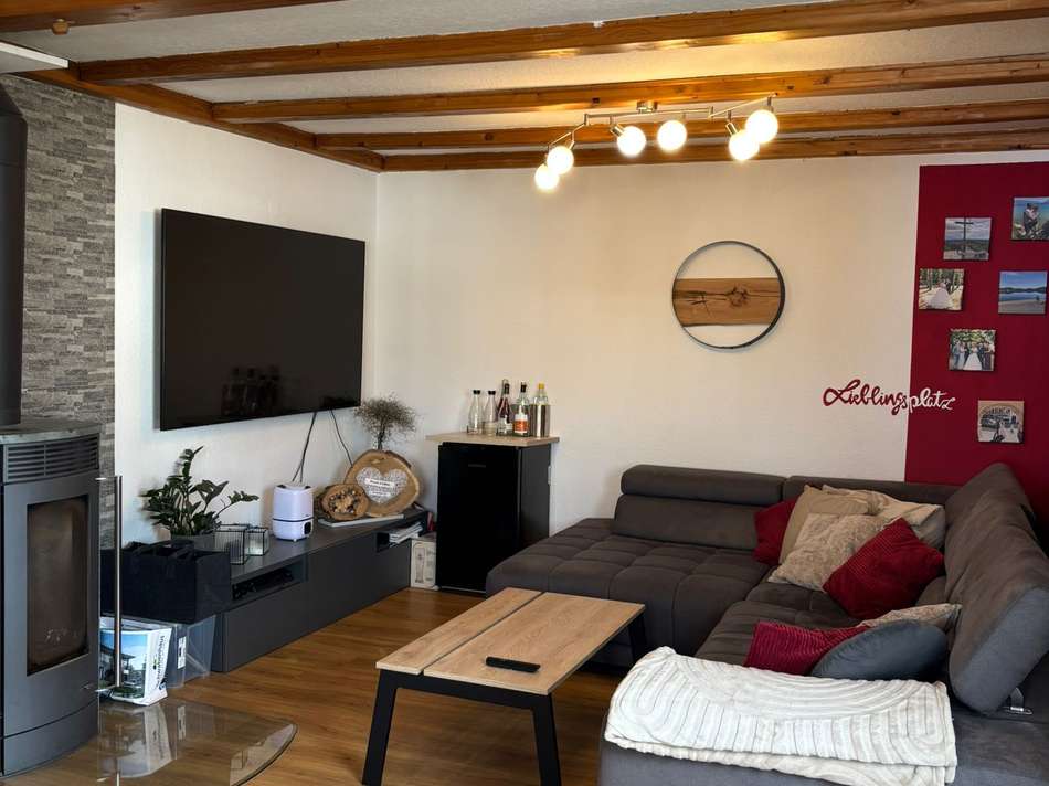 Wohnbereich mit Kamin Whg. 2