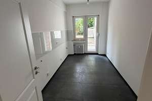 Erstbezug nach hochwertiger Renovierung in Düsseldorf: 3-Zi.-Wohnung mit Terrasse & En-Suite-Bad – 40479 Pempelfort, Düsseldorf – Vorschaubild 5