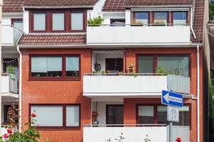 Mehrfamilienhaus mit 7 Wohnungen, Garagen und Außenstellplätzen