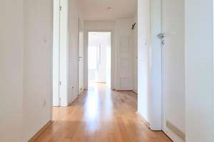 Nicht einfach eine Wohnung – sondern ein Zuhause für Paare mit Anspruch – Am Hartmannshofer Bächl 7, 80997 Moosach-Bahnhof, München – Vorschaubild 2