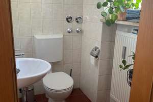 Charmante 3-Zimmer-Maisonette-Wohnung mit Balkon in ruhiger und zentraler Lage – Seifensiedergasse 4, 85570 Markt Schwaben – Vorschaubild 12