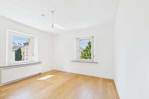 Zweifamilienhaus mit vermietetem Gewerbe und Atelier in Pfersee – Die vollständige Adresse der Immobilie erhältst du vom Anbieter., 86157 Pfersee-Nord, Augsburg – Vorschaubild 9