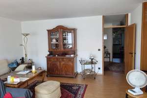 Helle 3-Zi.-Wohnung in Koblenz-Süd mit Balkon,  Aufzug & Stellplatz – Die vollständige Adresse der Immobilie erhältst du vom Anbieter., 56068 Süd, Koblenz – Vorschaubild 2