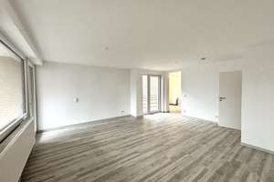 3-Zimmer-Etagenwohnung mit Westbalkon, Stellplatz und Fahrstuhl – Calenberger Straße 57, 30169 Calenberger Neustadt, Hannover – Vorschaubild 2