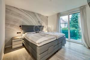 Luxuriöser Wohntraum! Anspruchsvolles Stadthaus / DHH in attraktiver Lage am Friedensplatz! – Die vollständige Adresse der Immobilie erhältst du vom Anbieter., 74072 Heilbronn, Heilbronn – Vorschaubild 22