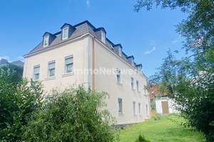 ***Großzügiges Vierfamilienhaus mit Potenzial – Kapitalanlage trifft Lebensqualität*** – Die vollständige Adresse der Immobilie erhältst du vom Anbieter., 95100 Selb – Vorschaubild 1