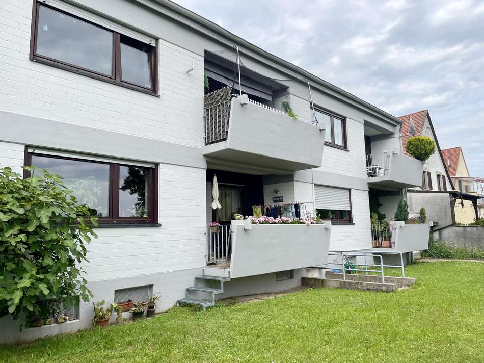 Rückseite mit Balkonen