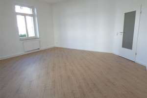 Familien aufgepasst!!! 3-Zi.- Whg. in Gohlis | Bad mit Fenster | Wanne | helle Wohnküche – Natonekstraße 31, 4155 Gohlis-Süd, Leipzig – Vorschaubild 2