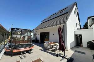 Zukunftssicheres Design-Atriumhaus: Klasse B, 12kWp PV, Klima, Kamin & Einlieger-Option – Die vollständige Adresse der Immobilie erhältst du vom Anbieter., 76189 Daxlanden, Karlsruhe – Vorschaubild 26