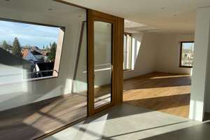 Exklusive Penthouse-Maisonette mit Galerie, 2 Loggien & passiver Kühlung
