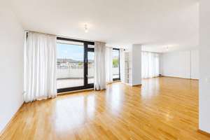 RE/MAX – Hochwertiges Penthouse mit Panoramablick – Die vollständige Adresse der Immobilie erhältst du vom Anbieter., 81373 Land in Sonne, München – Vorschaubild 2
