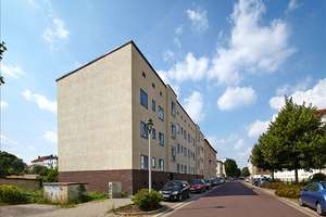 Alles was man braucht: ca 30 m2 Wohnzimmer+ ca 8,5 m2 großem Balkon! – Lutherstr. 19, 39112 Sudenburg, Magdeburg – Vorschaubild 7