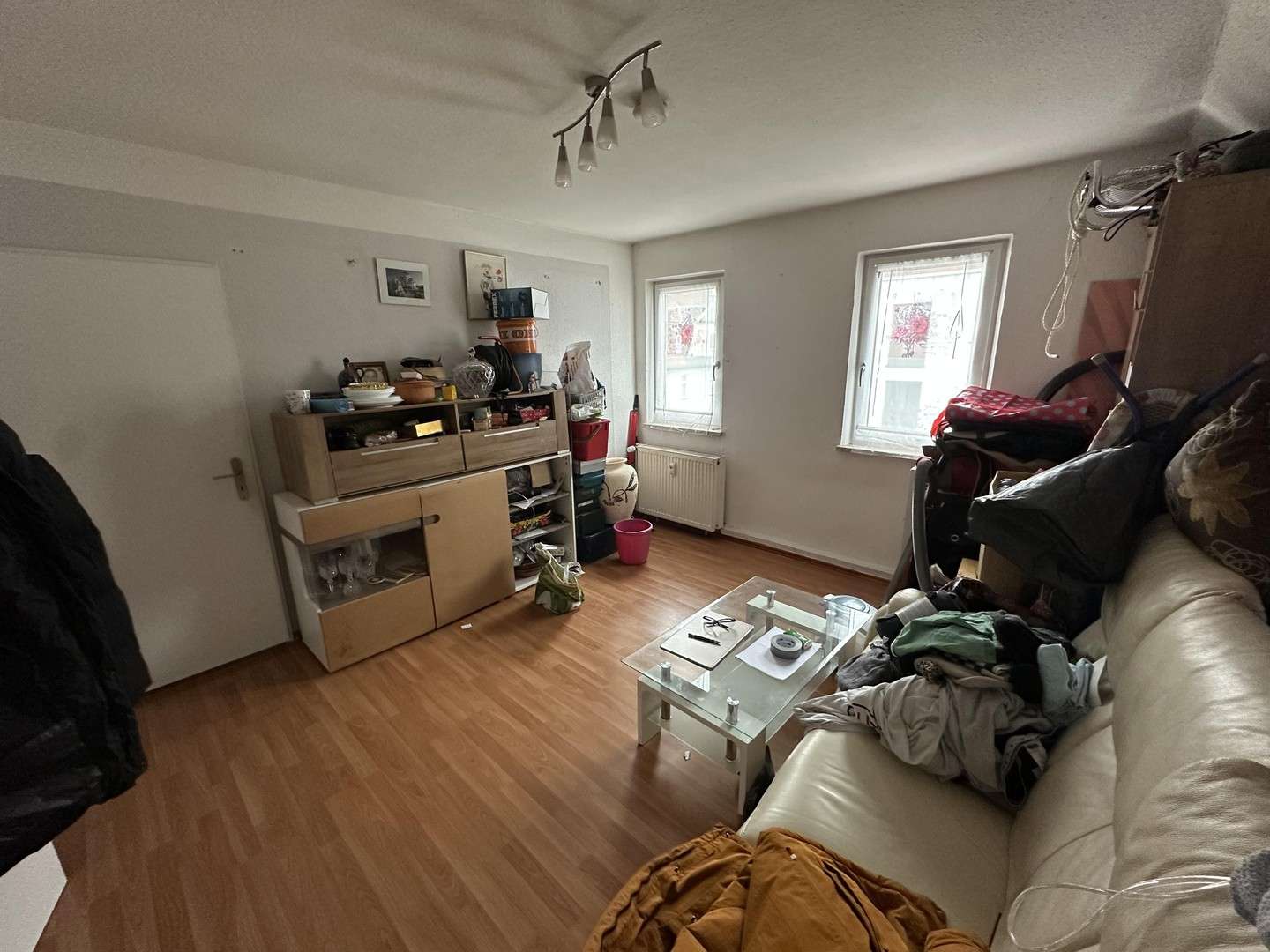 Kapitalanleger aufgepasst - Renovierungsbedürftige 3 Zimmerwohnung mit Potential, Traunstein Kreis – Bild 1