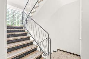 Lichtdurchflutet, traumhaft modernisiert und direkt an den Weinbergen – Die vollständige Adresse der Immobilie erhältst du vom Anbieter., 70329 Obertürkheim (Ortsteil), Stuttgart – Vorschaubild 15
