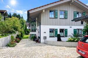 Neuwertiges Einfamilienhaus mit umfangreichen Details in sonniger Bestlage von Berchtesgaden – Die vollständige Adresse der Immobilie erhältst du vom Anbieter., 83471 Berchtesgaden – Vorschaubild 4
