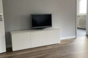 Stilvolle, helle, teilmöblierte 2 Zi Whg mit Tiefgarage und EBK – Kärntner Str. 00, 65203 Biebrich, Wiesbaden – Vorschaubild 7