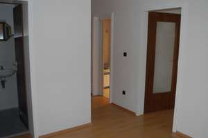 Top freie 3,5 Zi in S-Bahn Nähe von Priv.  - Balkon - Schwimmbad – Hofmarkstraße 1, 82140 Olching – Vorschaubild 10