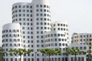 Bewohnte 2 Zimmer Wohnung in Düsseldorf Unterrath zu verkaufen