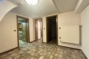 charmantes Haus in Schiefbahn: großzügig, lichtdurchflutet, große Terrasse - sanierungsbedürftig! – Viersen (Kreis) – Vorschaubild 11