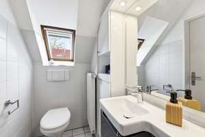 Maisonette-Wohnen mit Süd-Balkon – Ihr neues Zuhause erwartet Sie – Die vollständige Adresse der Immobilie erhältst du vom Anbieter., 22607 Groß Flottbek, Hamburg – Vorschaubild 8