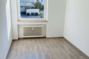 Renovierte 2 Zimmer am Loh mit Balkon! – Friedrich-Engels-Allee 296, 42285 Barmen, Wuppertal – Vorschaubild 2