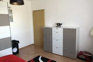 +++ Sehr schöne 2 Zimmer Whg. mit Balkon, Tageslichtbad, u.v. mehr +++ – Beethovenstraße 250, 42655 Solingen – Vorschaubild 14
