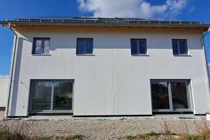 Neubau Doppelhaushälfte mit PV Anlage in begehrter Lage von Mühldorf Nord ! – Kopernikusring 54, 84453 Mühldorf am Inn – Vorschaubild 4