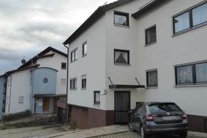 Gepflegte 3,5-Zimmer Wohnung im 1. OG in Pforzheim-Büchenbronn – Lange Str. 10, 75180 Büchenbronn, Pforzheim – Vorschaubild 3